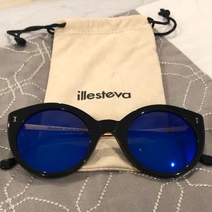 Illesteva sunglasses